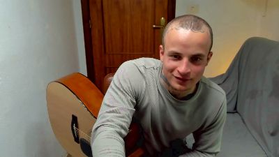 Layneinchains webcam model stream image