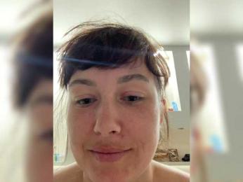KatrinZeta webcam model stream image