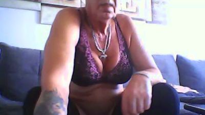 claudia2210 webcam model stream image