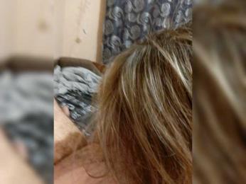 girl-7 webcam bongacams model stream image