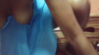 Vahin webcam model stream image