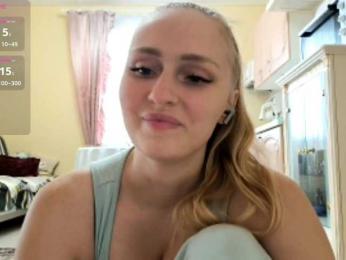 Lika-Doll webcam model stream image