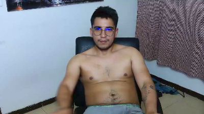 AxelNova webcam model stream image