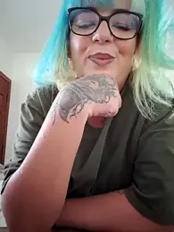 Escarlate4you_ webcam model stream image