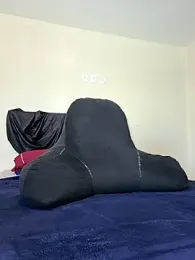 Escarlate4you_ webcam model stream image