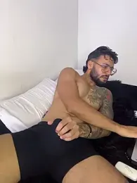 thedragonboyxxx webcam model stream image