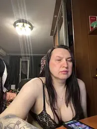 EvaBeautyXxX webcam model stream image