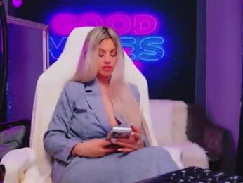 taahiraarabian webcam chaturbate model stream image