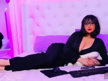 taahiraarabian webcam model stream image