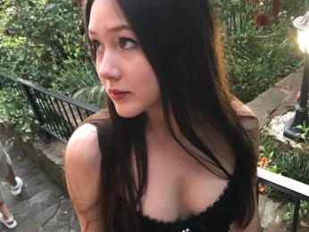 GiannaSky webcam livejasmin model stream image