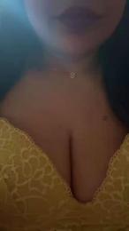 Quiqui28 webcam model stream image