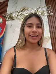 Kimmiebellarie webcam stripchat model stream image