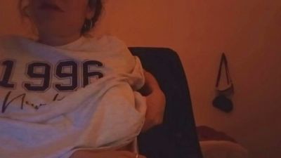 Larafoxok webcam cam4 model stream image