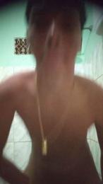 Vini18cm_novin webcam model stream image