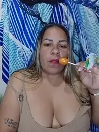 LaIndia1 webcam stripchat model stream image