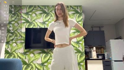 KristalUllman webcam cam4 model stream image