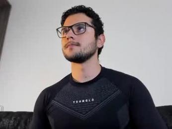 apoloklein_ webcam model stream image