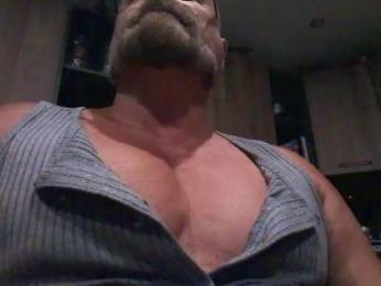 pionnier webcam model stream image