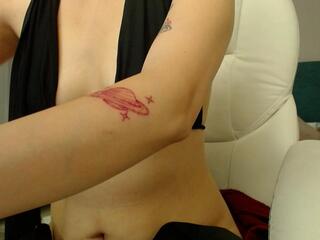 Alyson Grey webcam model stream image