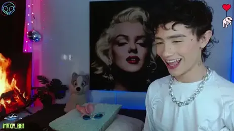 maxiy_001 webcam model stream image