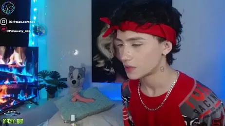 maxiy_001 webcam stripchat model stream image