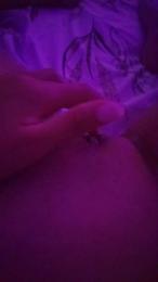 Veneree webcam cam4 model stream image