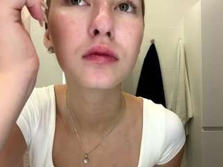 antionettedejong webcam camsoda model stream image