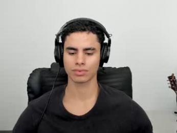 zenhzu webcam chaturbate model stream image