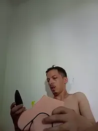 Ingeriubit webcam model stream image