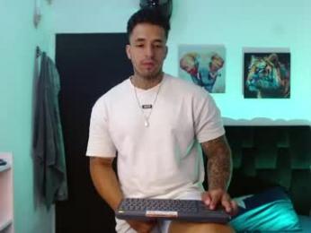 darius_phoenix webcam model stream image