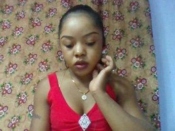 Elysa7 webcam model stream image