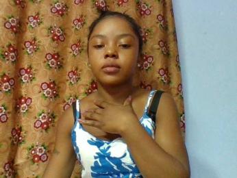 Elysa7 webcam bongacams model stream image