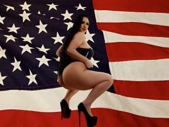 LeyaGrifin webcam model stream image