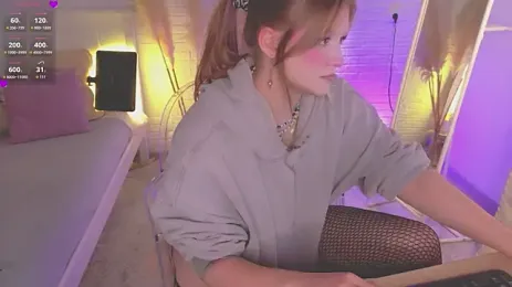 Crazy_Wine webcam model stream image