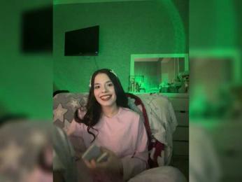 liawyx webcam model stream image