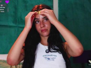 AmeliaJune webcam model stream image