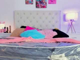 leana-lovings11 webcam model stream image