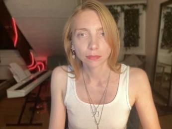 AnnaDarko webcam model stream image