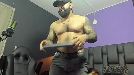 Lyon_vach webcam stripchat model stream image