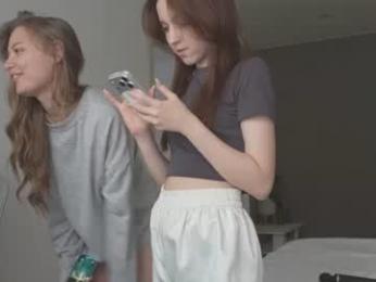 monnymoonn webcam model stream image
