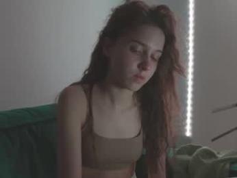 monnymoonn webcam model stream image