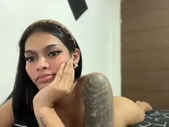 ClaryFrayx webcam model stream image