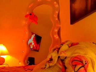 Juliana Saenz webcam flirt4free model stream image