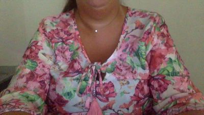 LaReginaNera webcam model stream image