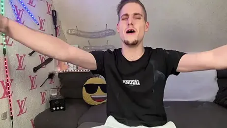 Cookieboy88 webcam stripchat model stream image