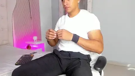 Lucii_fer_ webcam model stream image