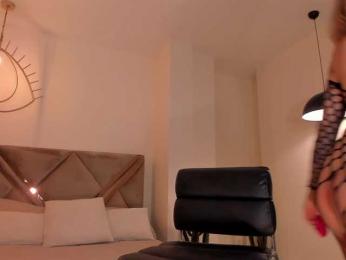 EveBenson webcam model stream image