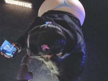 vulgarmanners_ webcam model stream image