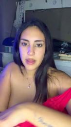 Reyna444 webcam model stream image