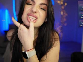 SayYesS webcam model stream image